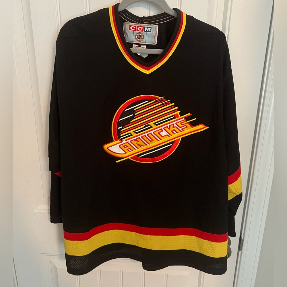 Canucks Skate Jersey, CCM